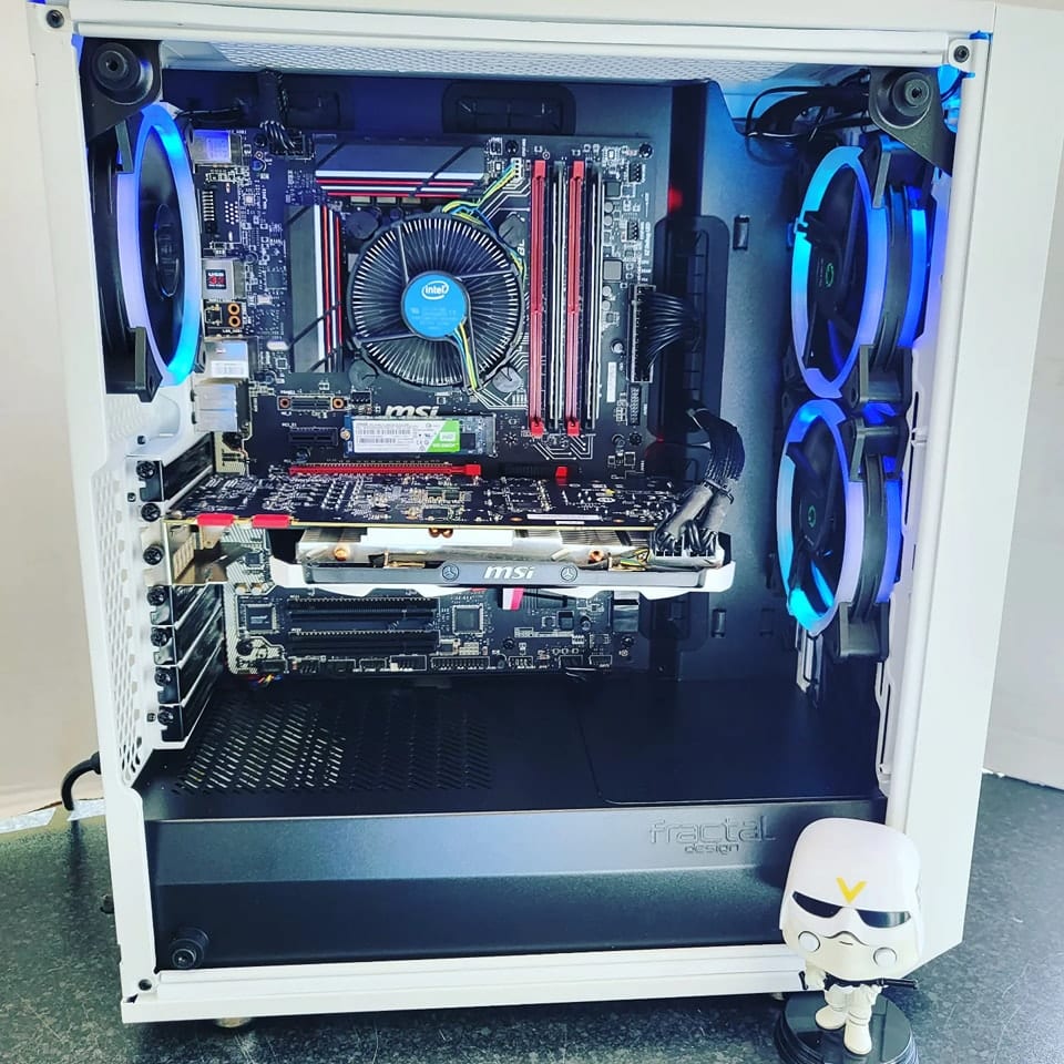Stunning AllWhite Custom Gaming PC Built in Fractal Design Case Mid